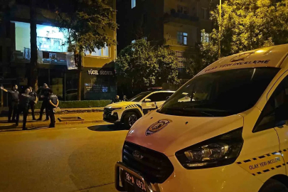 Tartıştığı üvey babasını bıçaklayarak ağır yaraladı
