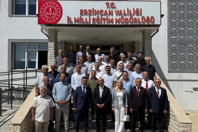 Erzincan'da ilkokul müdürleriyle yeni eğitim öğretim yılı toplantısı yapıldı