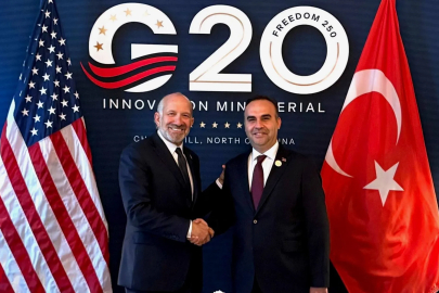 Bakan Kacır’dan G20’de diplomasi trafiği