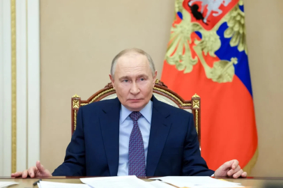 Putin'den Kiev'e yönelik saldırıları 3 gün durdurma talimatı