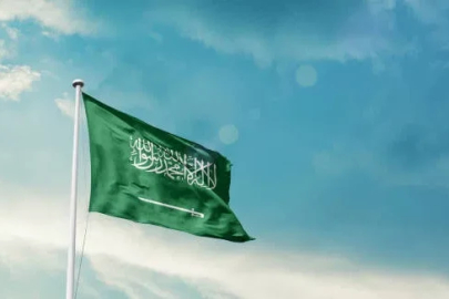 Suudi Arabistan Enerji Bakanlığı: Bazı enerji tesisleri hedef alındı
