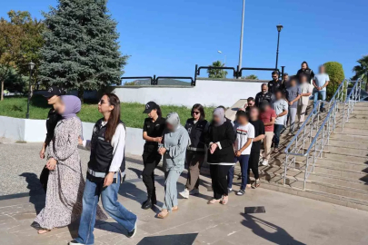 Yurt dışına kaçmaya çalışan FETÖ üyeleri adliyeye sevk edildi
