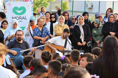 ESEV Moral Timi’nden minik öğrencilere neşeli karşılama
