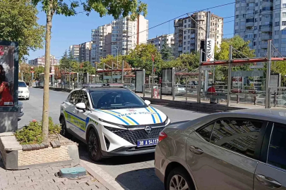 Motosikletin çarptığı yaya yaralandı
