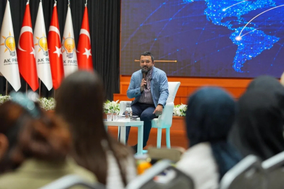 AK Parti İstanbul İl Gençlik Kolları "Diplomasi Atölyesi"ni hayata geçirdi
