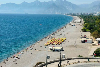Antalya sahillerinde okul öncesi yoğunluğu
