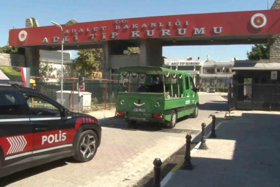 Kaşif Kozinoğlu’nun feth-i kabir işleminin ardından alınan örnekler Adli Tıp Kurumuna getirildi
