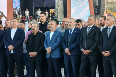 Sincan’da Türk Dünyası Festivali yoğun ilgiyle başladı
