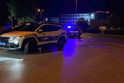 Cadde üzerindeki kavga kanlı bitti: 1 yaralı
