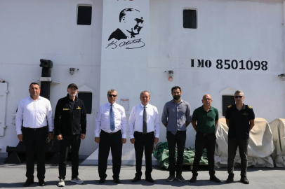 KKTC Başbakanı Üstel, Girne açıklarındaki arama çalışmalarını inceledi