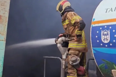 Kömür işletmesinde gece yarısı yangın paniği: Ekipler seferber oldu
