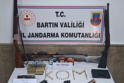 Bartın merkezli dev operasyon: Eş zamanlı 30 adrese baskın yapıldı, 26 kişi gözaltına alındı
