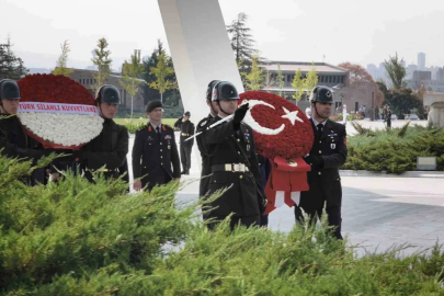Cemal Gürsel mezarı başında anıldı
