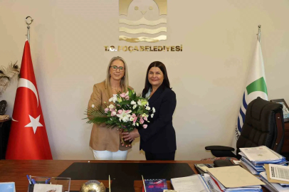 AK Parti’ye geçen Foça Belediye Başkanı’na Çankırı’dan destek ziyareti
