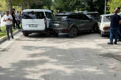 Elazığ’da zincirleme kaza: 8 yaralı
