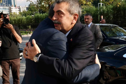 Bakan Çiftçi: "Okullarımızda 31 bin tane bahçe görevlisi istihdam etmiş olduk"
