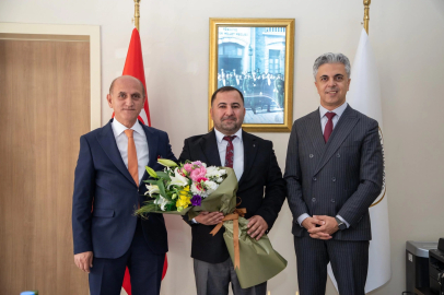 EBYÜ Sağlık Hizmetleri Meslek Yüksekokulunda devir teslim töreni yapıldı