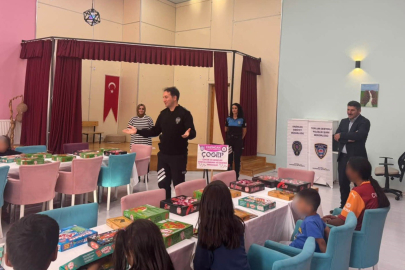 Erzincan’da Sevgi Evlerinde kalan çocuklara akıl ve zeka oyunları kursu