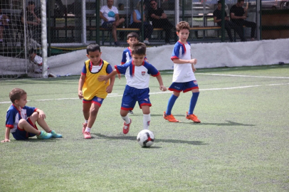 Çamlık Futbol Kulübü, futbolcu yetiştirmeye devam ediyor
