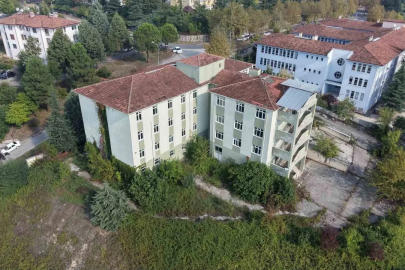 Düzce’de eski Sağlık Meslek Lisesi huzurevi olacak
