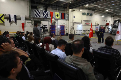 MSB Bakanlık Sözcüsü Tuğamiral Aktürk: "TCG Anadolu’dan ilk kez Dikey İnsansız Hava Aracı (DİHA) kalkışı gerçekleştirilecek"
