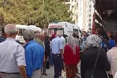 Milletvekili Veli Ağbaba pazarda fenalaşarak hastaneye kaldırıldı
