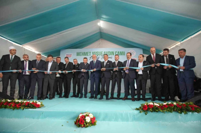 Arnavutköy’de Mehmet Yusuf Aydın Camii, Bakan Işıkhan’ın katılımıyla ibadete açıldı
