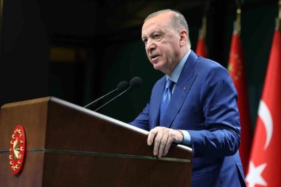Cumhurbaşkanı Erdoğan: "Finansal sistemimize sirayet etmiş herhangi bir risk mevzubahis değildir"
