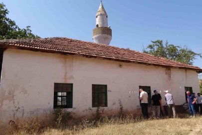 Yozgat’taki asırlık cami onarılmayı bekliyor
