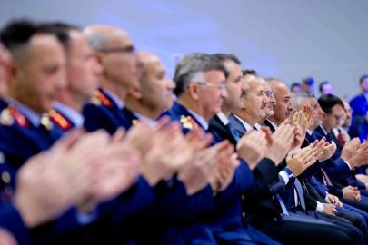 Savunma Sanayii Başkanı Görgün: (HÜRKUŞ-II) "2028 yılı sonuna kadar da 55 uçağın tamamının Hava Kuvvetlerimizin envanterine kazandırmayı planlıyoruz"
