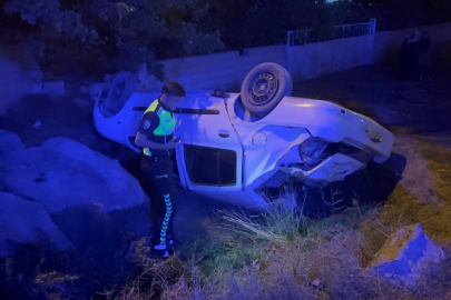 Erzincan'da otomobilin takla attığı kazada karı-koca yaralandı