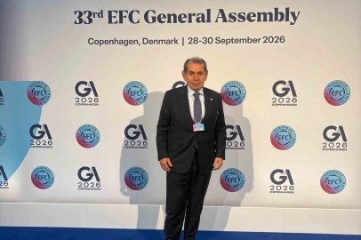 Dursun Özbek, EFC yönetim kuruluna seçildi
