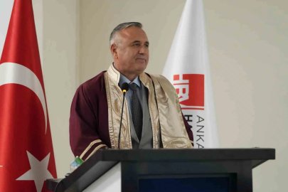RTÜK Başkanı Daniş, HBV İletişim Fakültesinin akademik yıl açılışında öğrencilere seslendi
