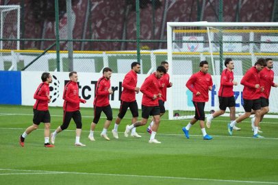 A Milli Takım, Belçika maçının hazırlıklarına başladı
