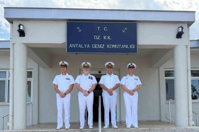 İtalya Deniz Kuvvetleri fırkateyni ITS Luigi Rizzo, Antalya’ya liman ziyareti gerçekleştirdi
