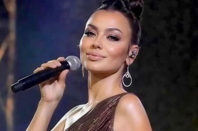 LARA’DAN MÜZİK DÜNYASINI SALLAYACAK DÖNÜŞ: " EN GÜÇLÜ HALİMLE GELİYORUM