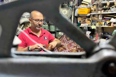 Öğretmenlerinin kunduralarına bakarak başladığı meslekte 28 yılı geride bıraktı
