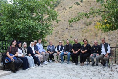 Kemaliye’de tarihi Dostluk Yolu’nun turizme kazandırılması için inceleme yapıldı