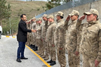 Refahiye Kaymakamı Taşkıran’dan jandarma karakoluna ziyaret