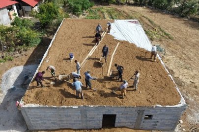 Derecik’te imece geleneği: "Komşumuzun işi bizim işimizdir"
