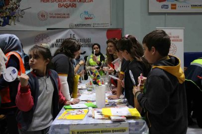 Kastamonu’da binlerce öğrenci şenlikte bilim ve teknolojiyle buluştu

