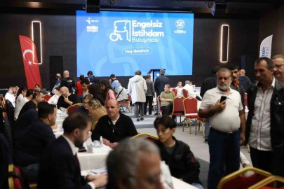 Arnavutköy’de "Engelsiz İstihdam Buluşması" iş arayanlarla firmaları bir araya getirdi
