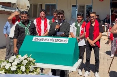 Böyle düğün görülmedi: Damadı çatıya çıkarıp tepsi tepsi yemek istediler
