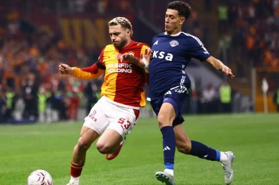 Trendyol Süper Lig: Galatasaray: 0 - Kasımpaşa: 0 (Maç devam ediyor)
