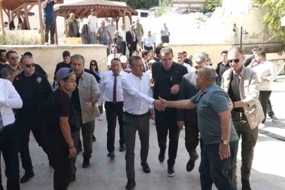 Özel: "Yılmayacağız, durmayacağız"
