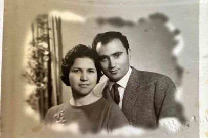 Aşk ayağa kaldırdı
