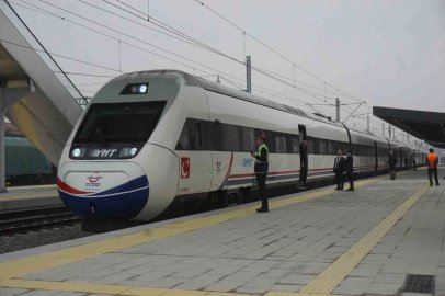 Edirne’den hızlı trenle yeni dönem başladı
