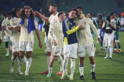 Trendyol Süper Lig: Çaykur Rizespor:0- Fenerbahçe: 3 (Maç sonucu)
