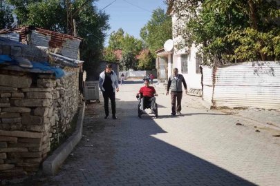 Muş’ta 20 yaşındaki gence akülü sandalye desteği
