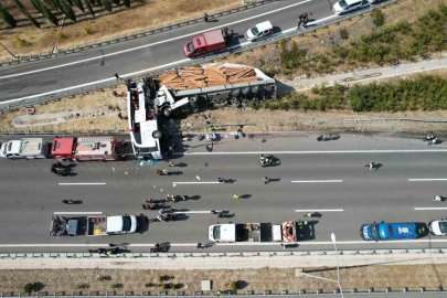 Manisa’daki kazada 2 şoför gözaltında
